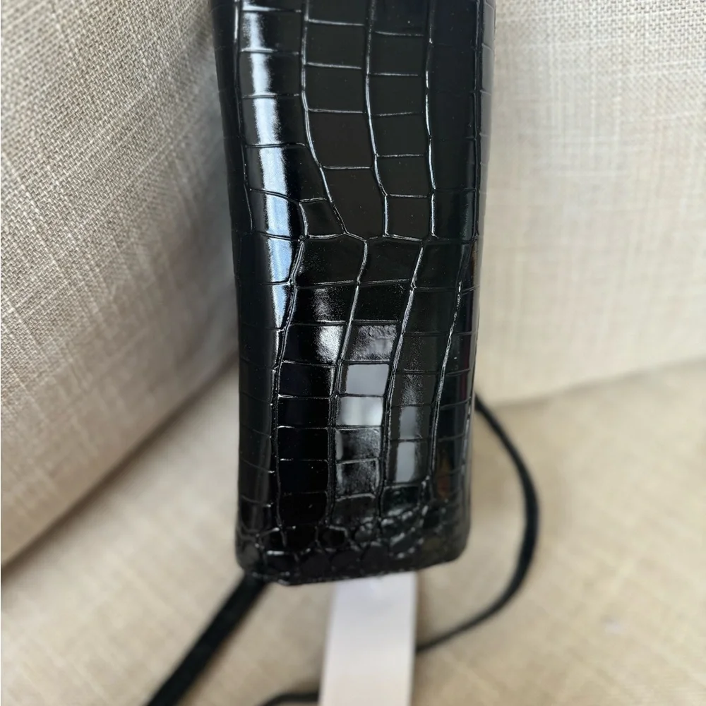 Black croc embossed crossbody bag with top handle - Picture 4 of 10